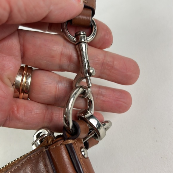 Coach Chelsea convertible crossbody bag - Picture 11 of 13